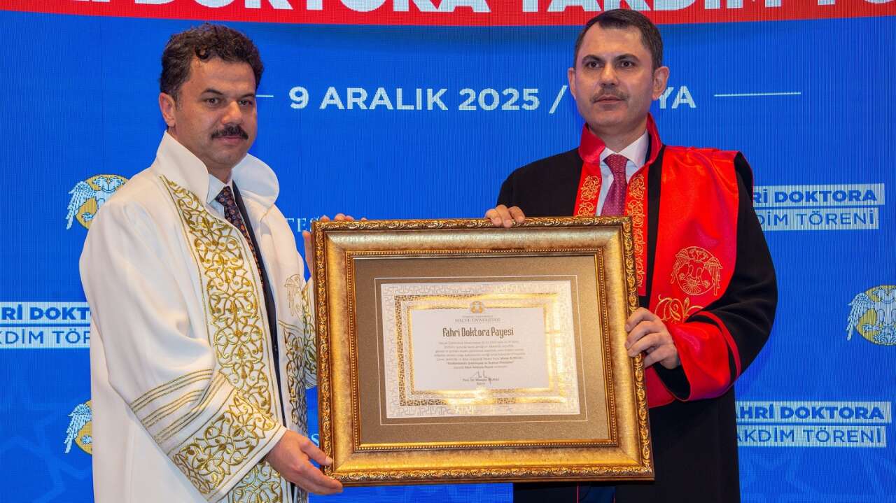 Bakan Murat Kurum’a mezunu olduğu Selçuk Üniversitesinde büyük ilgi 10